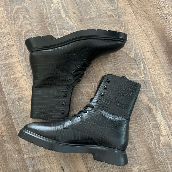 Stuart weitzman McKenzee combat boot 8 - Picture 7 of 7